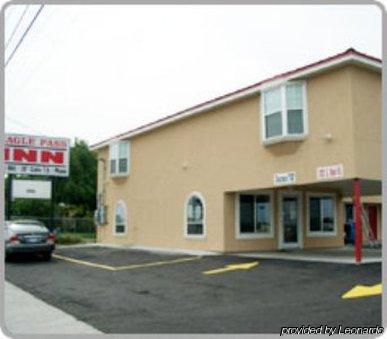 Eagle Pass Inn Exteriér fotografie